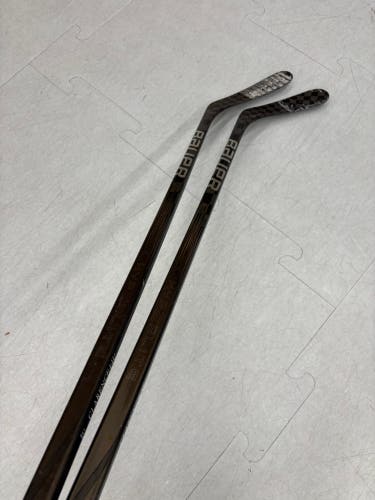 2 Pack - Intermediate Bauer Vapor Hyperlite 2 Hockey Stick Right Hand P92 55 Flex