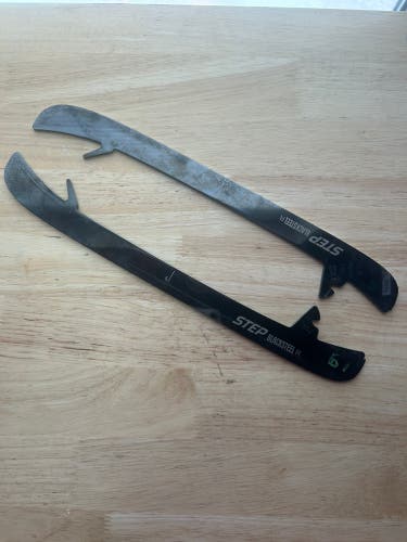 295mm Step Black Steel (Fits CCM Reload Holder) Montreal Canadians Pro Stock (Used)