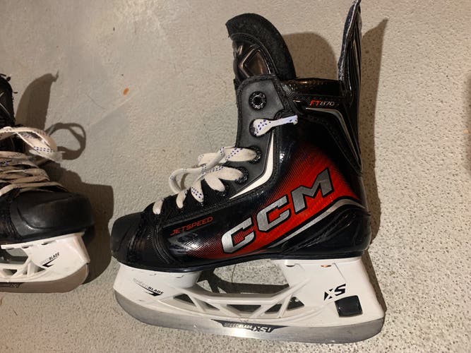 2025 CCM JetSpeed FT870 Hockey Skates Regular Width Size 1 (Used)