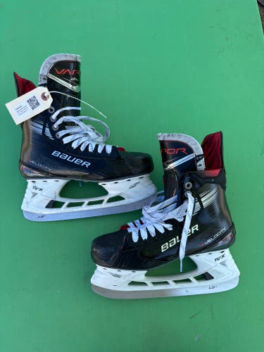 Intermediate Bauer S23 Vapor Velocity Hockey Skates 6