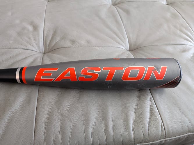 2022 Easton Maxum Ultra Composite USSSA Certified Bat (-10) 17 oz 27" (Used)
