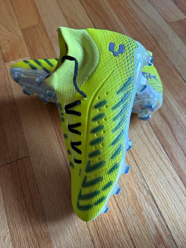 Charly Zinetic PFX Soccer Cleats Men's 10.5 1038209 New $180 Retail