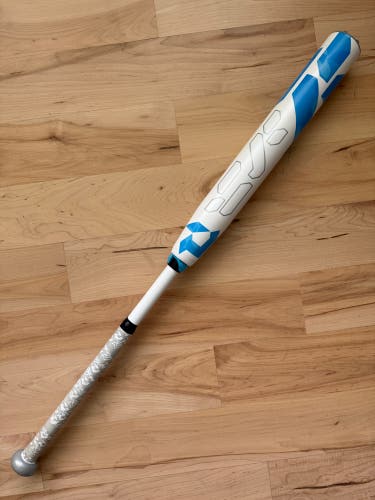 DeMarini CF 33/23 (-10) Fastpitch Softball Bat