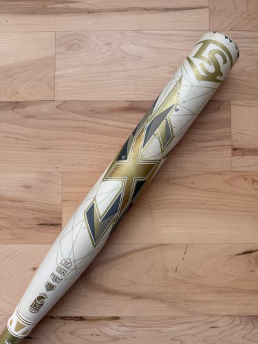 Louisville LXT 33/22 (-11) Fastpitch Softball Bat