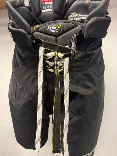 Senior Large CCM Tacks AS-V Pro Hockey Pants (Used)