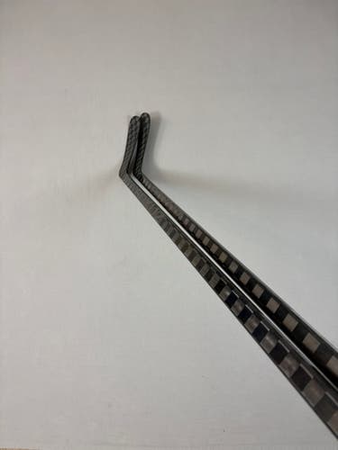 *2 Pack* of New 85 Flex Jamie Benn Curve Senior Soyuz STD Pro Right Hand Pro Stock Hockey Sticks