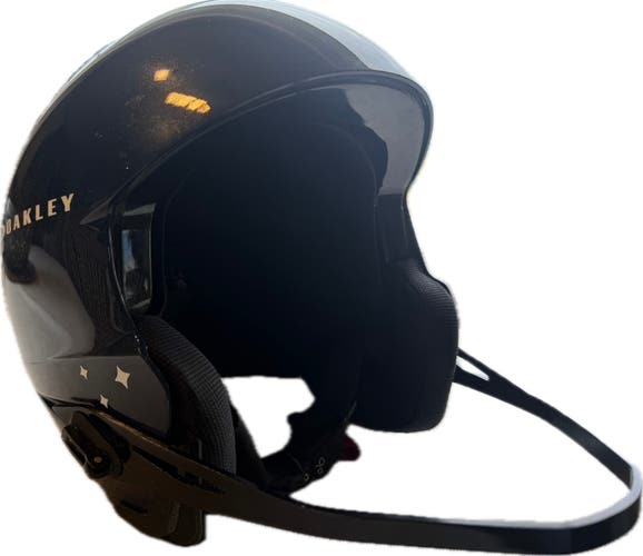 Unisex Large Oakley ARC5 Helmet (Used) FIS Legal
