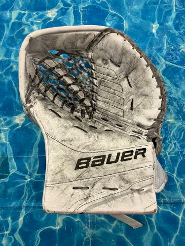 Senior Bauer GSX Goalie Gloves & Blockers Regular (Used)