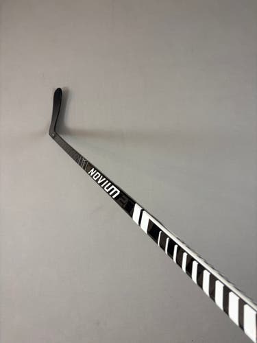 Used 100 Flex P90 Senior Warrior Alpha Pro (Novium 2 Pro Dress) Right Hand Hockey Stick - White