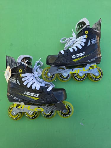 Intermediate Bauer Vapor X3 Inline Skates Regular Width Size 4.5