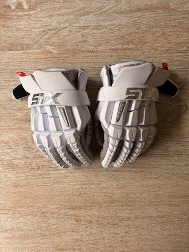 STX Surgeon RZR2 Lacrosse Gloves (New)