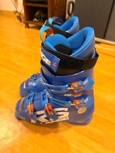 Mondo 27 & 27.5 Lange RS Racing Ski Boots Stiff Flex (Used)