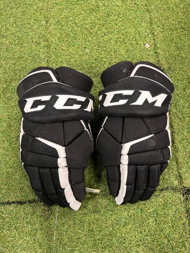 Senior CCM Tacks 9060 Gloves 14" (Used)