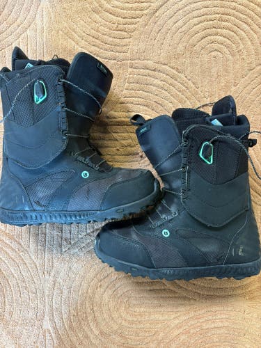 Women's Burton Ritual Snowboard Boots | Size 9.5 (Used)