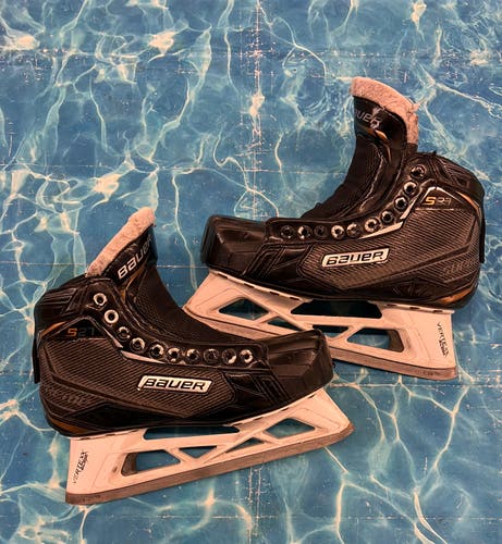 Senior Bauer Supreme S27 Hockey Goalie Skates Regular Width 7 (Used)