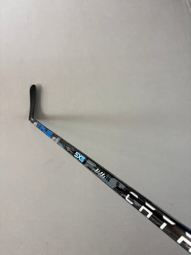 New 60 Flex T92 Intermediate True Catalyst 5X6 Right Hand Hockey Stick