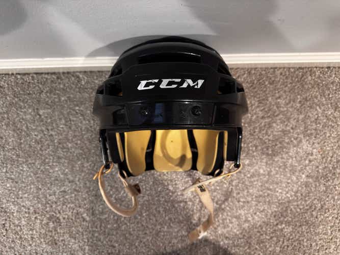 Large CCM Vector V08 Helmet (Used)