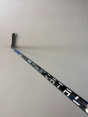 New 75 Flex T92 Senior True Catalyst 5X6 Right Hand Hockey Stick