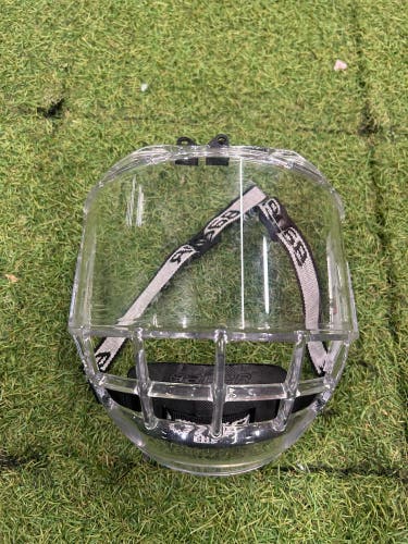 Senior Bauer Concept 3 Full Shield (Used)