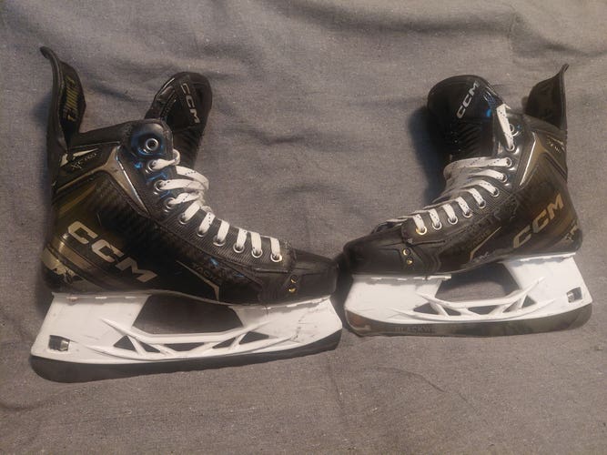 Black 2025 CCM Tacks XF Hockey Skates Regular Width Pro Stock 9 (Used)