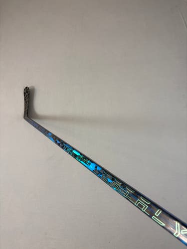 New 65 Flex T92 Intermediate True Catalyst Nitro Right Hand Hockey Stick