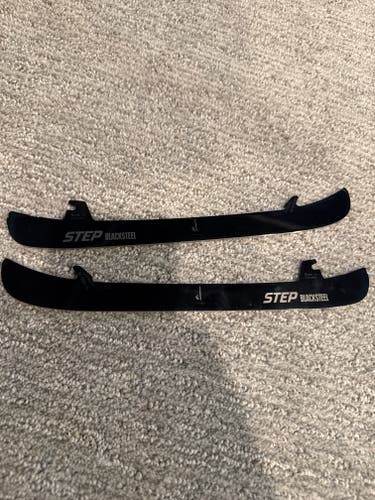 Step Steel Blacksteel 247mm (New)