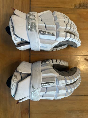 STX Rzr Lacrosse Gloves (Used)