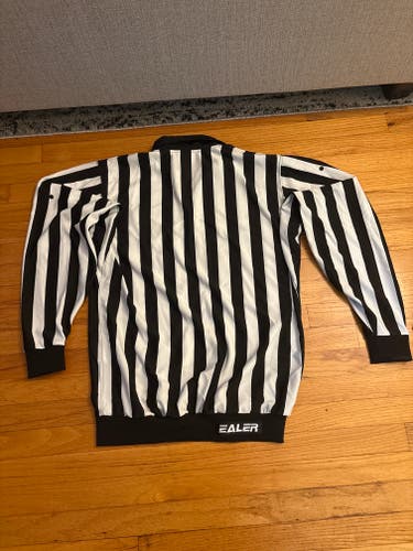 Referee shirt, arm bands and whistle(New)
