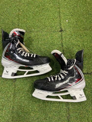 Senior Bauer Vapor Fly40 Hockey Skates 8.0 | Bauer Fit 1 (Used)