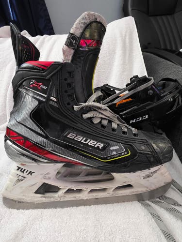 Bauer Vapor 2X Pro Hockey Skates sz7 (Used)