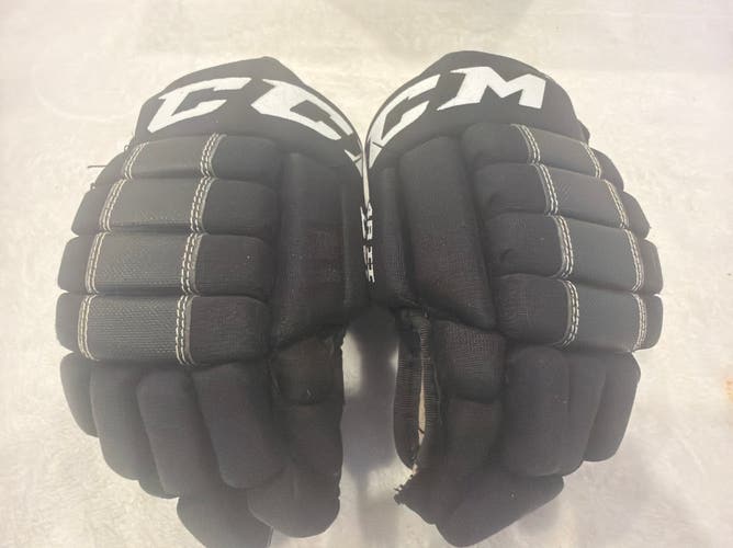CCM Gloves 11" (Used)