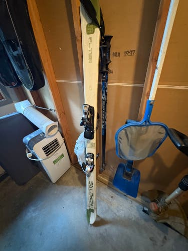 Men's Salomon Flyer 171 cm All Mountain Skis With Bindings (Used)