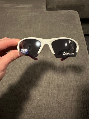 New Women’s Worth Sunglasses