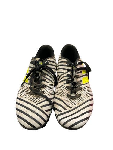 Used Adidas Soccer Cleats White Junior 04.5 11859-S000033996