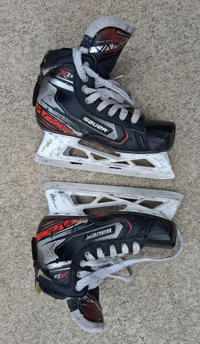 Bauer Vapor X2.9 Hockey Goalie Skates Regular Width Size 5.5 (Used)
