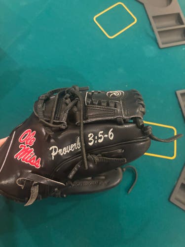 Rawlings Pro Preferred Ole Miss Custom Baseball Glove 12" (Used)