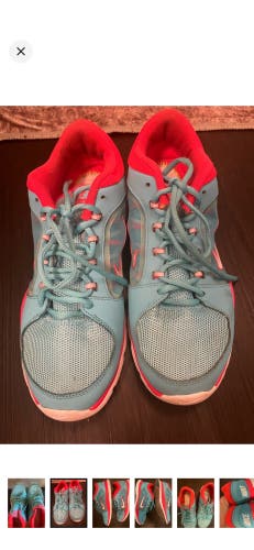 Pink Unisex Size M 10.0 (W 11.0) Adult Nike Shoes (Used)