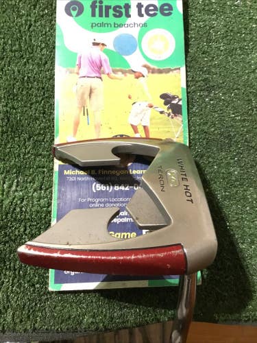 Odyssey White Hot XG Teron Long Putter 49.5 Inches (RH) *VGC* Split Grip