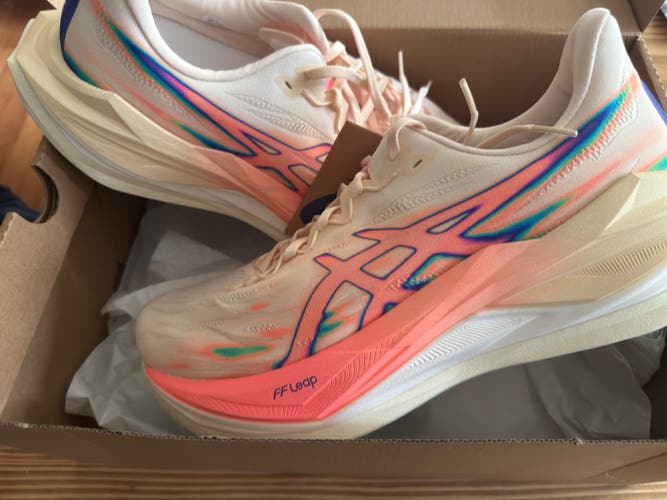 Brand New ASICS Superblast 3 - Seashell/Sun Coral - Men's Size 13