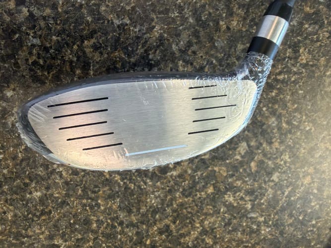 Top Flite Tour Right Handed Fairway Wood 3 Wood (New)