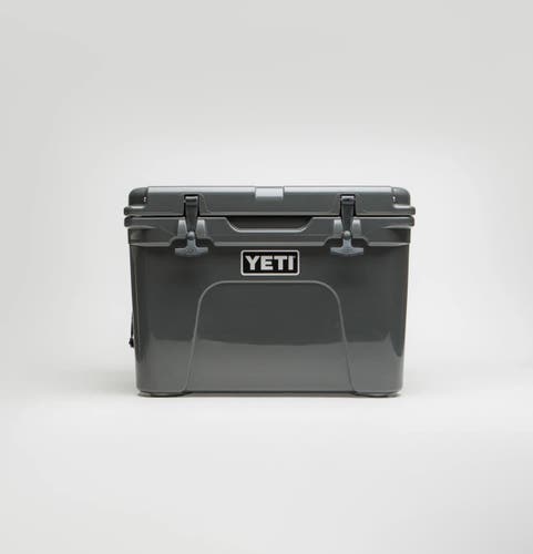 Yeti Tundra 35 Hard Cooler Charcoal Grey