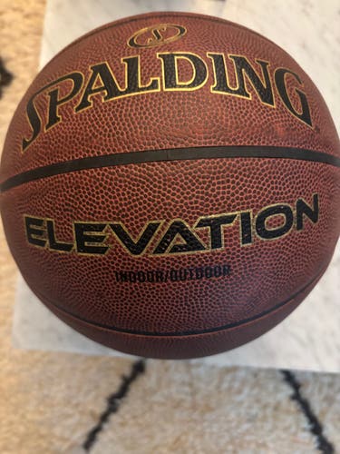 Spalding (Elevation) Basketball (Used)