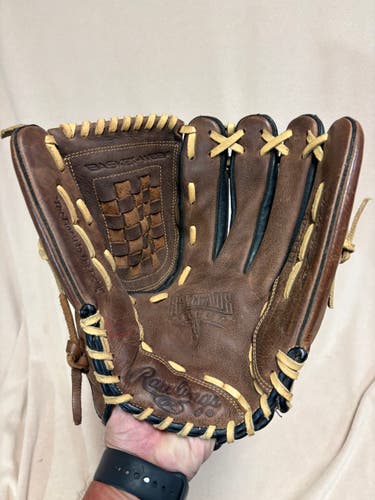 RH Rawlings Renegade Baseball Glove 12.5" (Used)