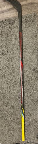 Senior Bauer fuse Right Handed Hockey Stick 77 Flex (New)
