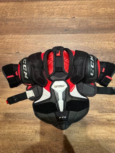 Small Junior CCM JetSpeed FT4 Pro Shoulder Pads (Used)