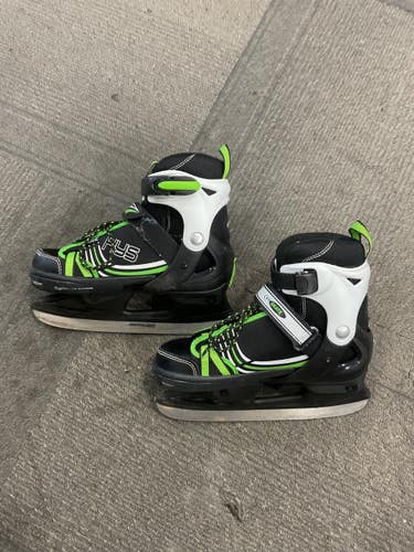 Used AMAZE HYS ADJUSTABLE SKATE 3-6 Boys Softboot Skate Green Adjustable 11614-S000245304