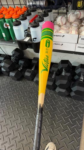 Used Victus PENCIL BAT BB/SB USSSA 2 3/4 Bat 30" 11605-S000228293