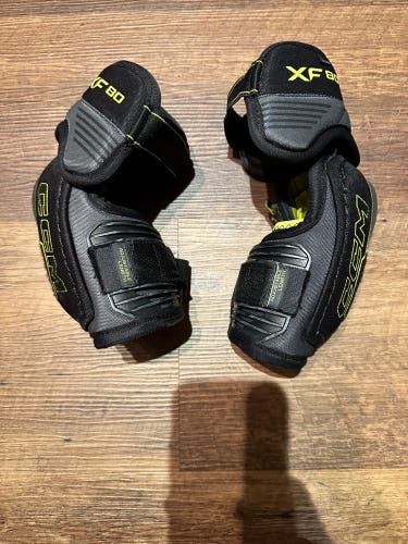 Junior Medium CCM Tacks XF 80 Elbow Pads (Used)
