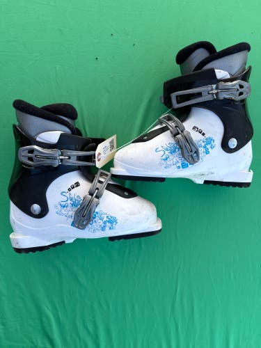 Mondo 20 & 20.5 Salomon Spk Ski Boots (Used)