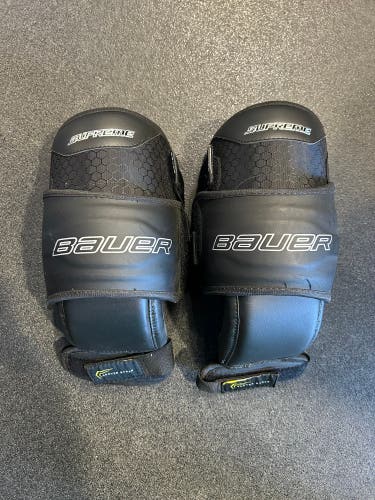 Senior Bauer Supreme Goalie Knee Pads